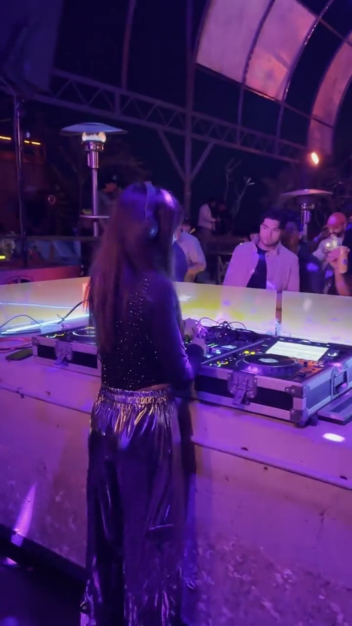 DJANE 01 — live set