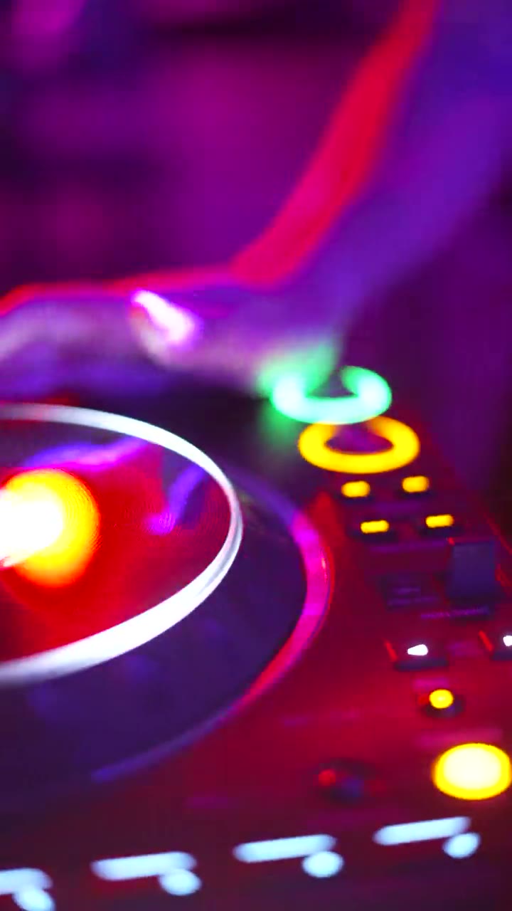 Dance floor clip in Los Cabos