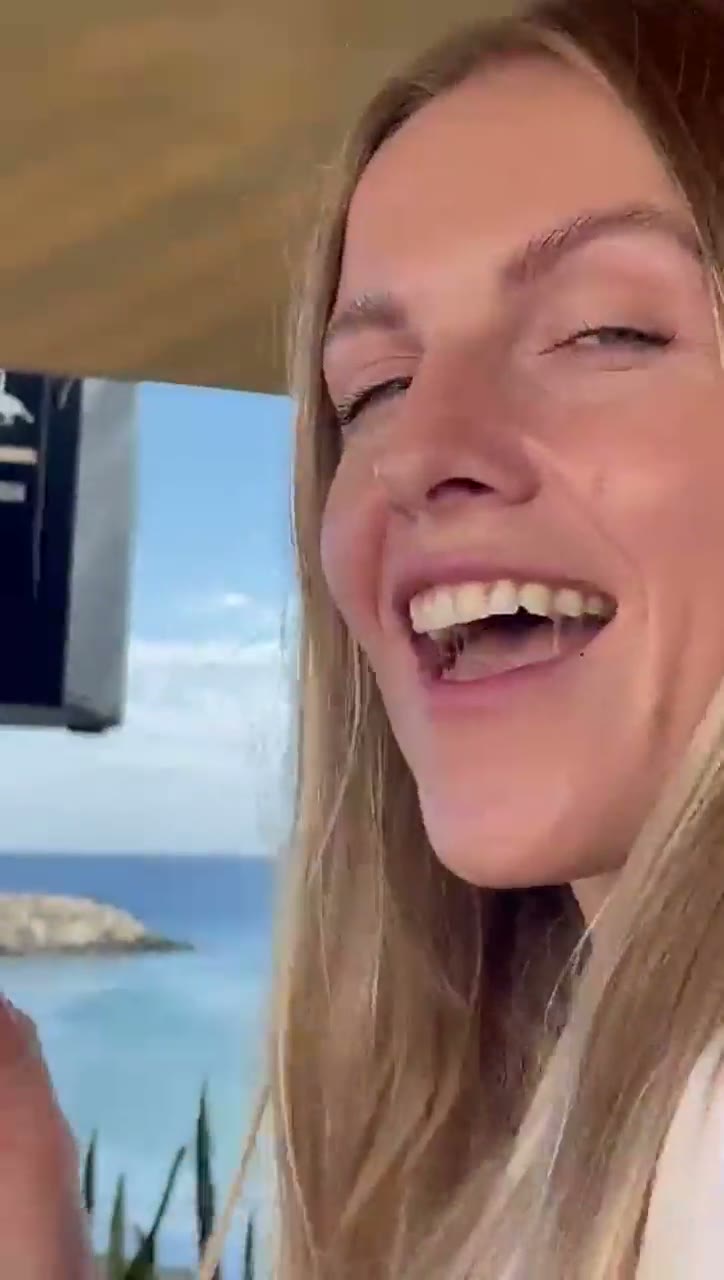 Vertical set moment from Los Cabos